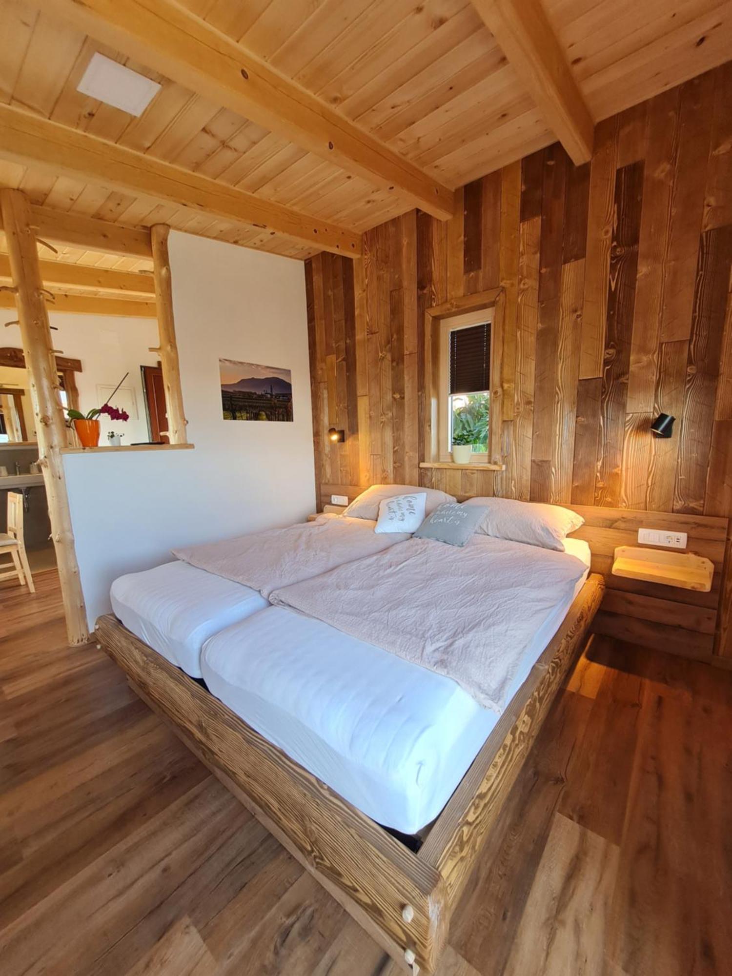 Dobravlje Panorama Glamping Vipavska Dolina 아파트 외부 사진